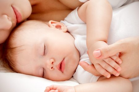 7-decizii-prin-care-proaspetele-mame-castiga-mai-mult-timp-pentru-somn