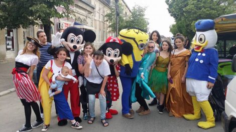 ioana-gazdac-pune-pofta-de-joaca-in-petrecerile-pentru-copii